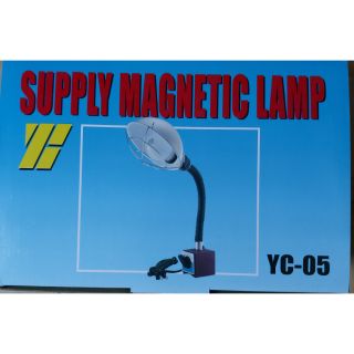 【棒棒腿五金】(附發票)台製磁性燈座YC-05 附燈泡