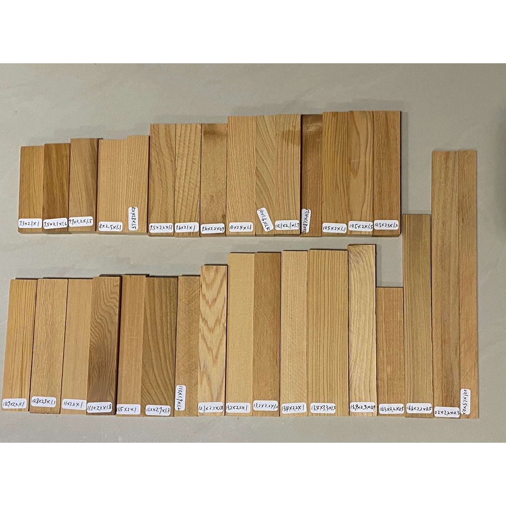 [丸木工坊] 台灣檜木 3 黃檜 台檜 Hinoki 紅檜 正方料 DIY 木料 木塊 木板 木板 小方料 雕刻 木片