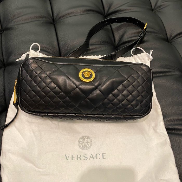 VERSACE 凡賽斯 女神頭 頂級黑牌 牛皮 側背 腰包