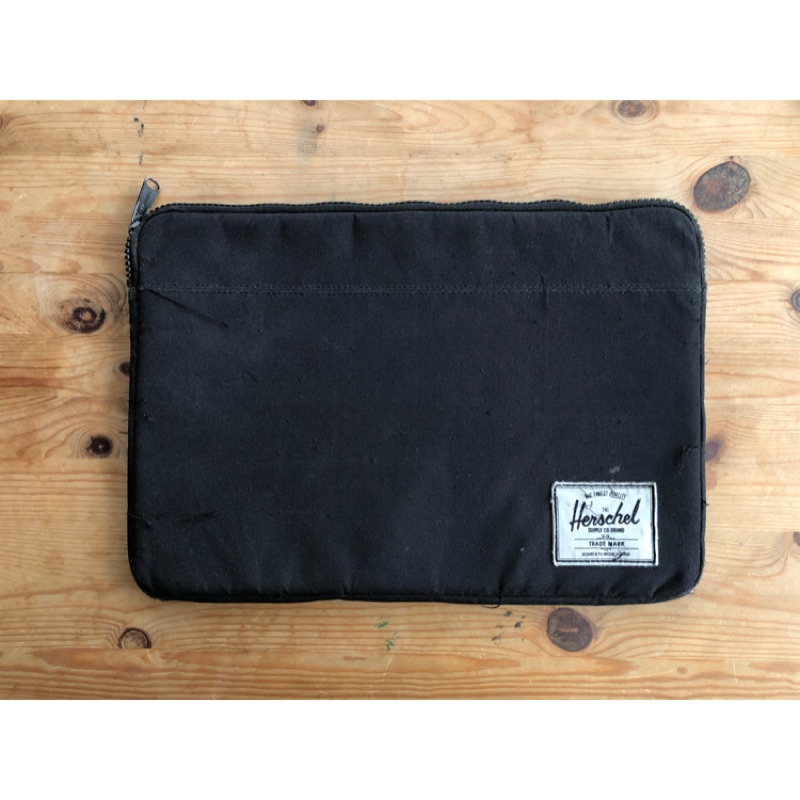 Herschel Supply Co 15吋筆電包 蝦皮購物