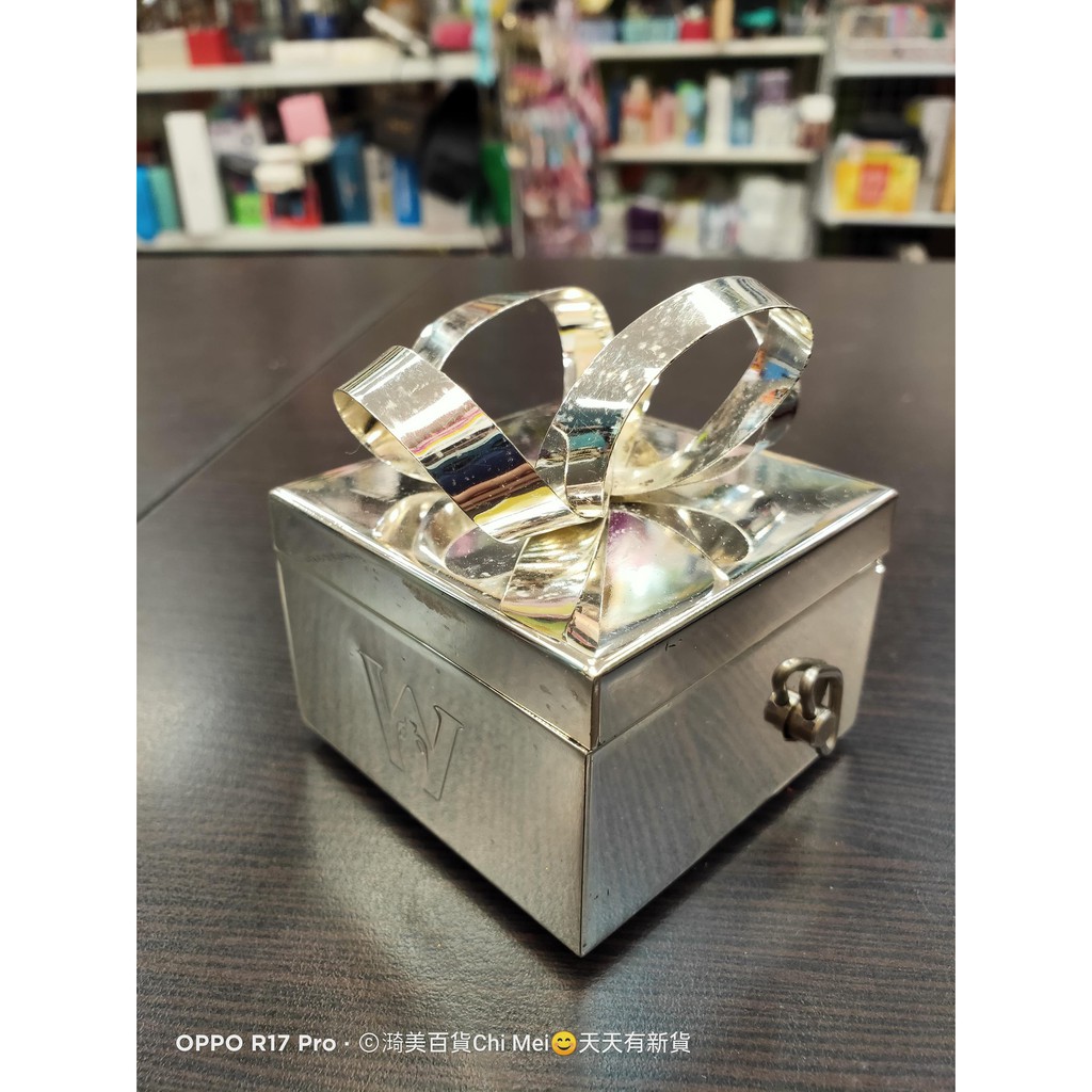 精美高級LEXUS蝴蝶結音樂盒 WEDGWOOD 內蓋泛黃 6.5x6.5H7cm