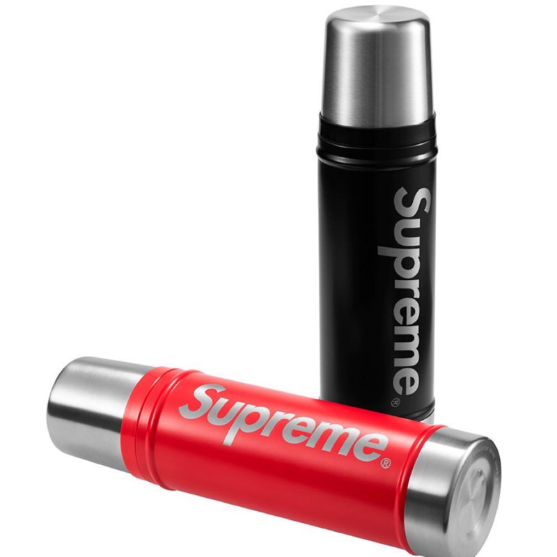 Supreme®/Stanley® 20 oz. Vacuum Insulated Bottle 保溫瓶