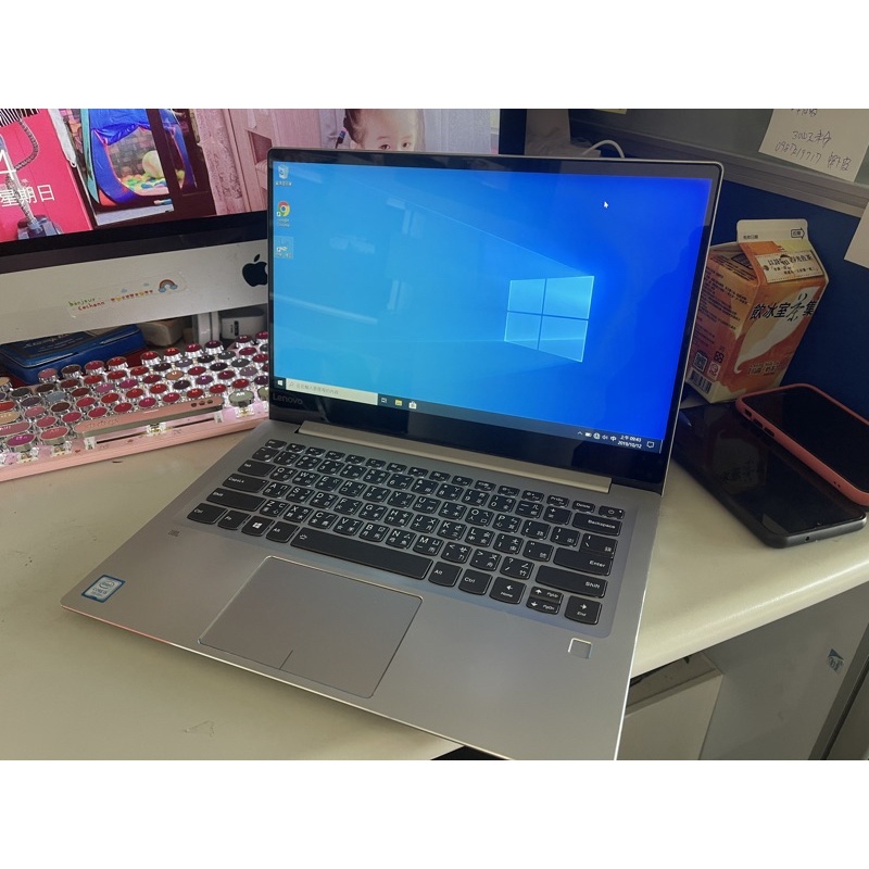 桌機王-13.3尺寸背光式鍵盤.薄款筆電i7-7200記憶體8g硬碟256g顯卡940mx（2017-2018年）