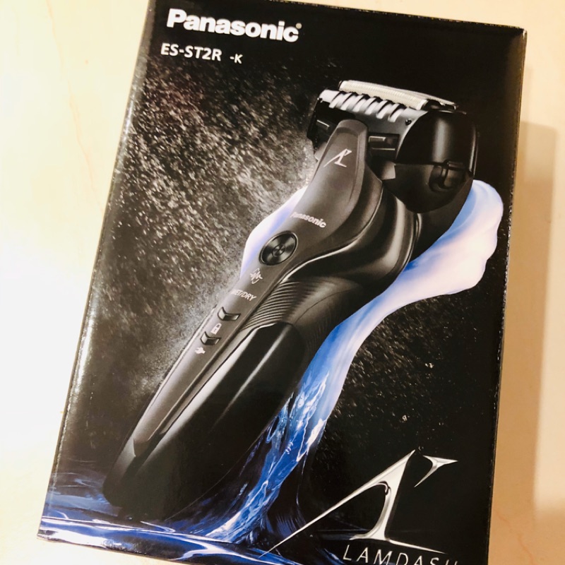 日本製 全新 Panasonic國際牌三刀頭電動刮鬍刀 ES-ST2R-K(黑)