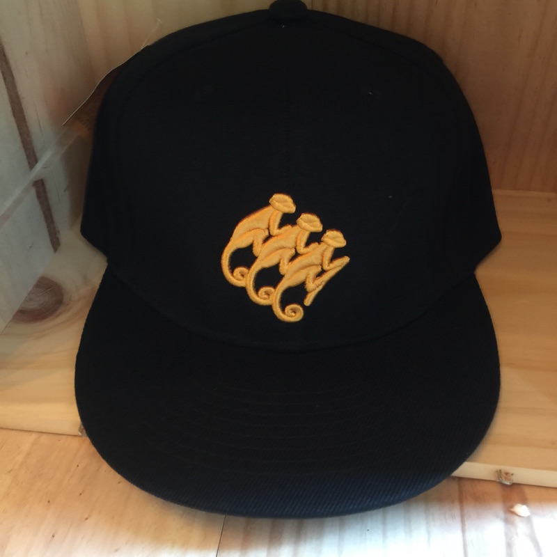 帽子三隻猴子圖案設計潮流必備單品