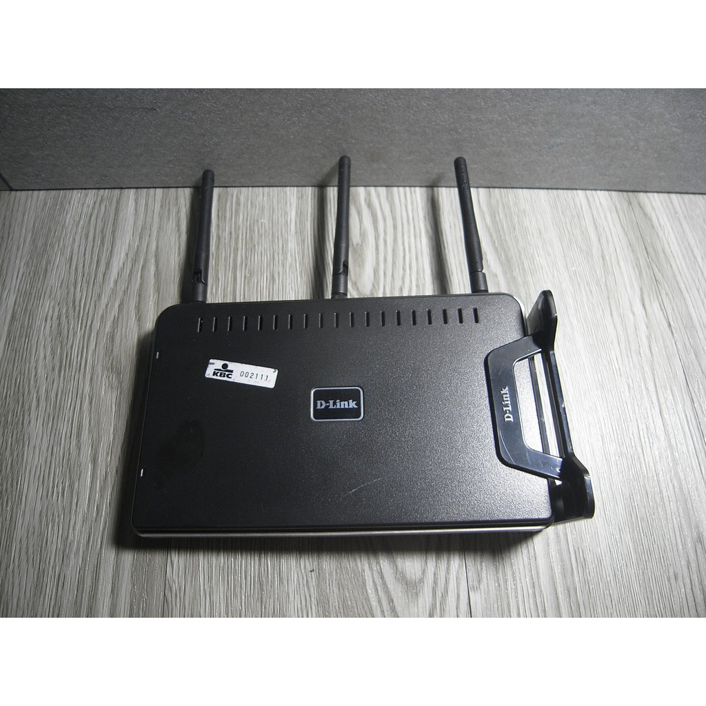 二手-D-Link 友訊 DIR-635 無線分享器 /無線寬頻路由器/分享器/網路分享