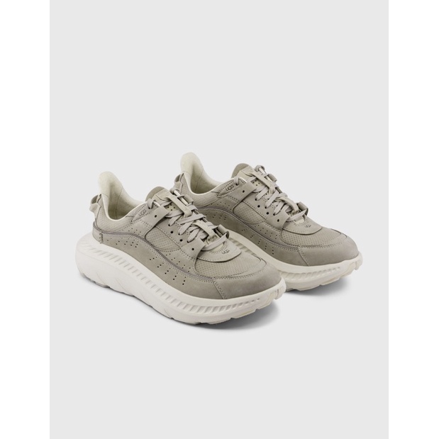 ugg ca805 v2 nubuck
