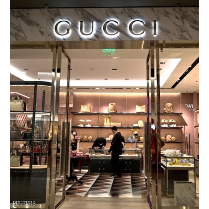 Gucci波士頓肩斜背包款