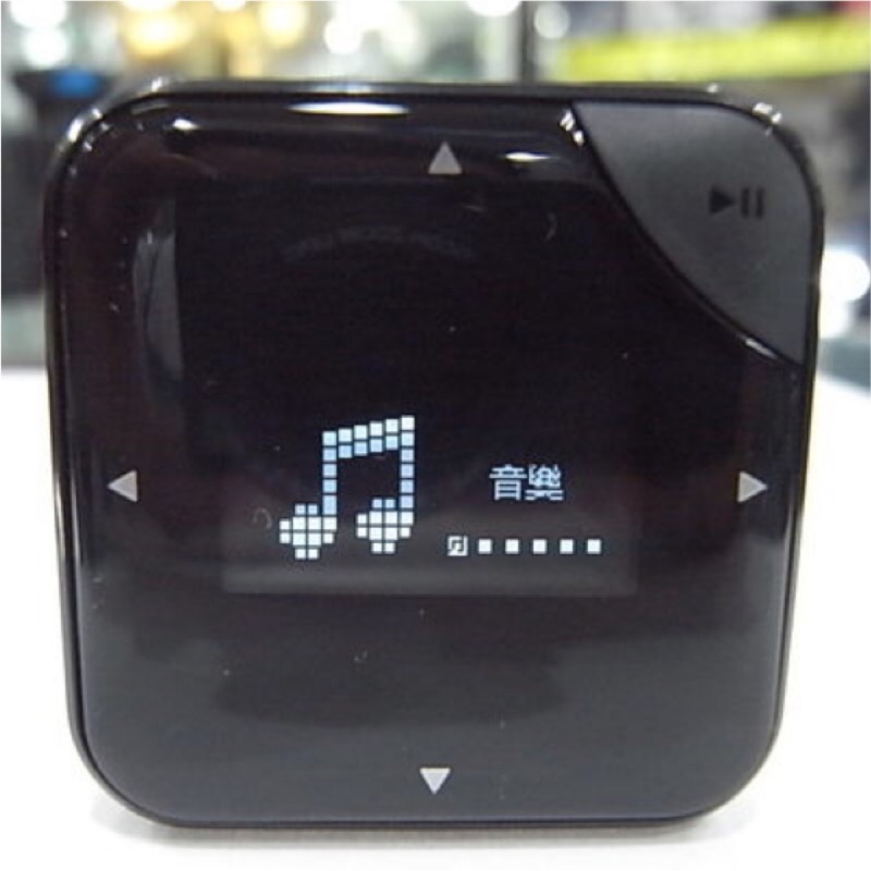 人因 Ergotech 歐蕾夾心 UL428 8G MP3