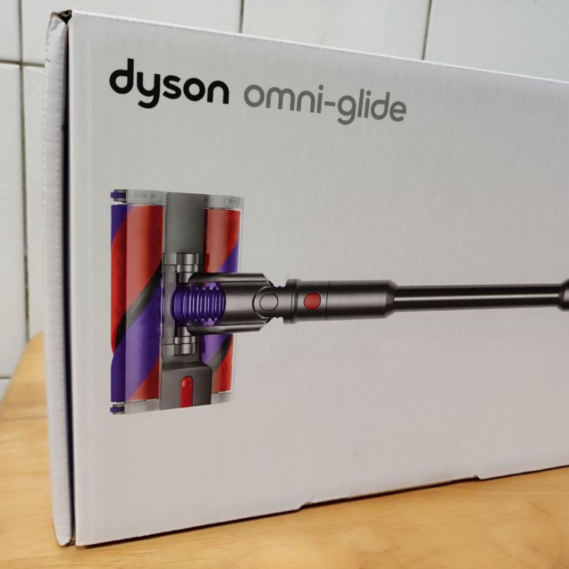 新品上架衝評價全新Dyson V8 fluffy,SV19 Omni-Glide +多向無線吸塵器 全新台灣公司貨