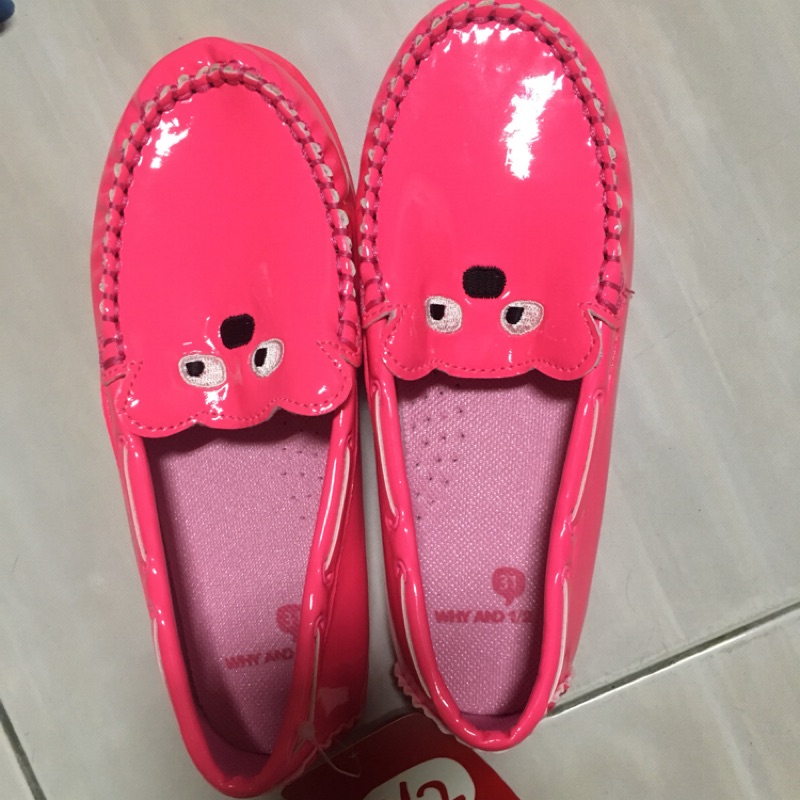 全新WHY AND1/2女童螢桃豆豆鞋（尺碼）31