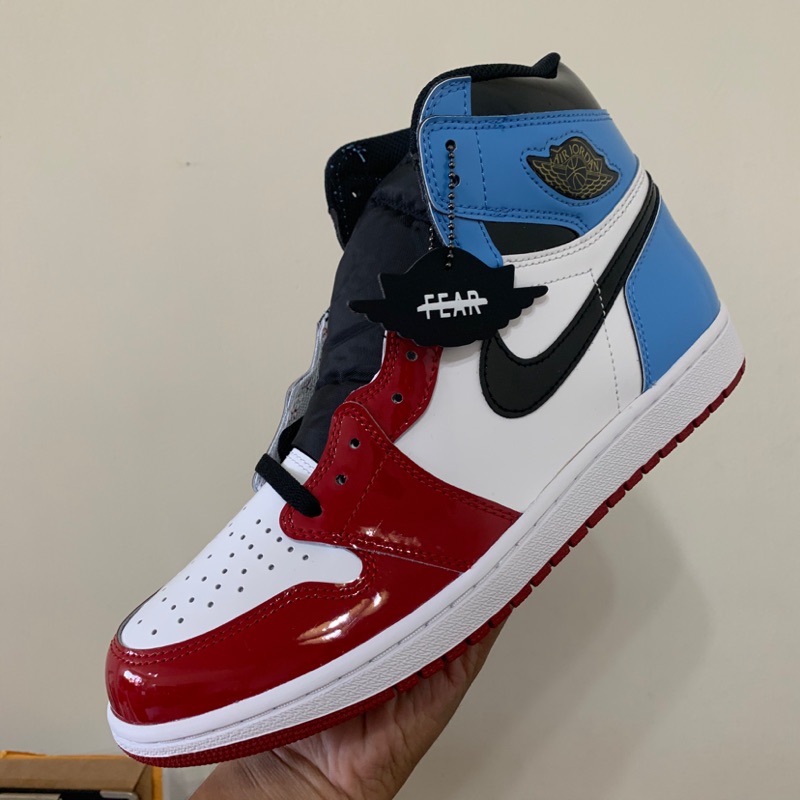 aj1 retro high og fearless