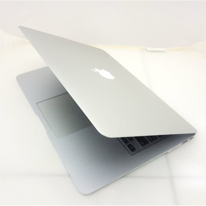 【一番3C】Macbook Air 13吋MQD32TA i5/1.8G/8G/128GB 未使用近全新-C00089