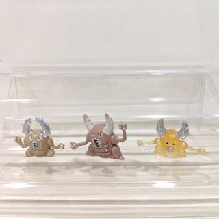 神奇寶貝127 早期地臺 大甲Pinsir TOMY 公仔 二手