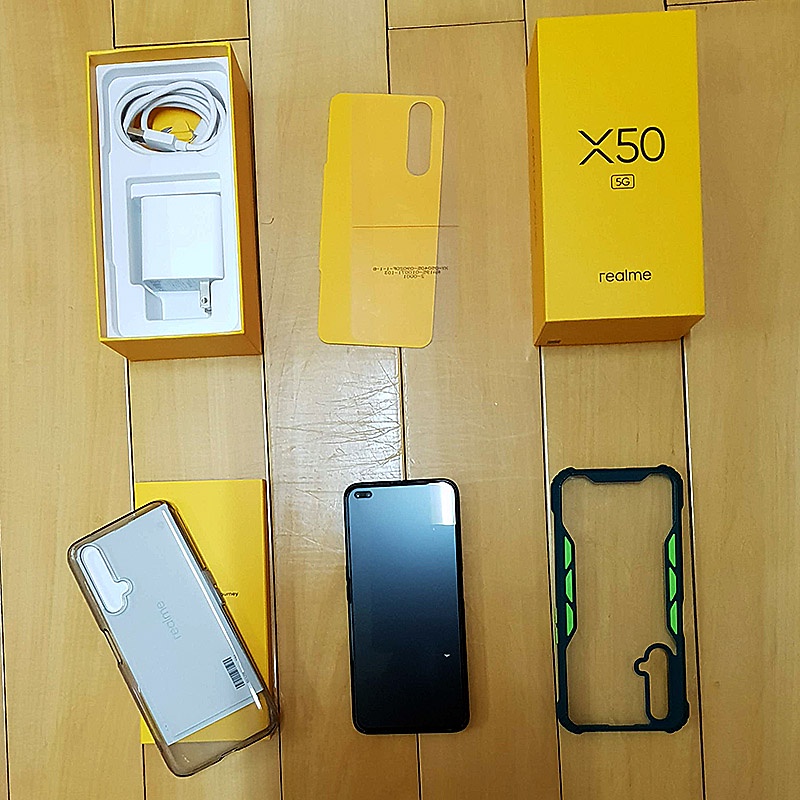 【二手保固中】台版Realme X50 6G/128G 6.57吋 5G雙鏡頭挖洞螢幕4800萬畫素四鏡頭拍照手機