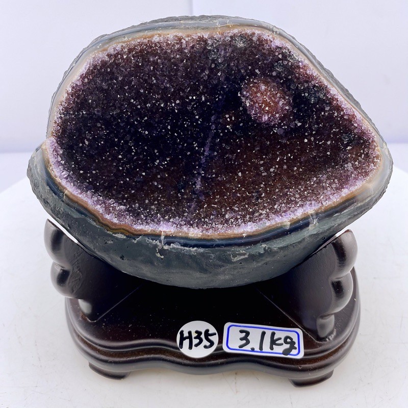 H2138 頂級烏拉圭天然紫紅雙色水晶洞 3.1kg，高19cm，寬度16cm，厚度16cm，洞深5（紫水晶洞 紫晶洞