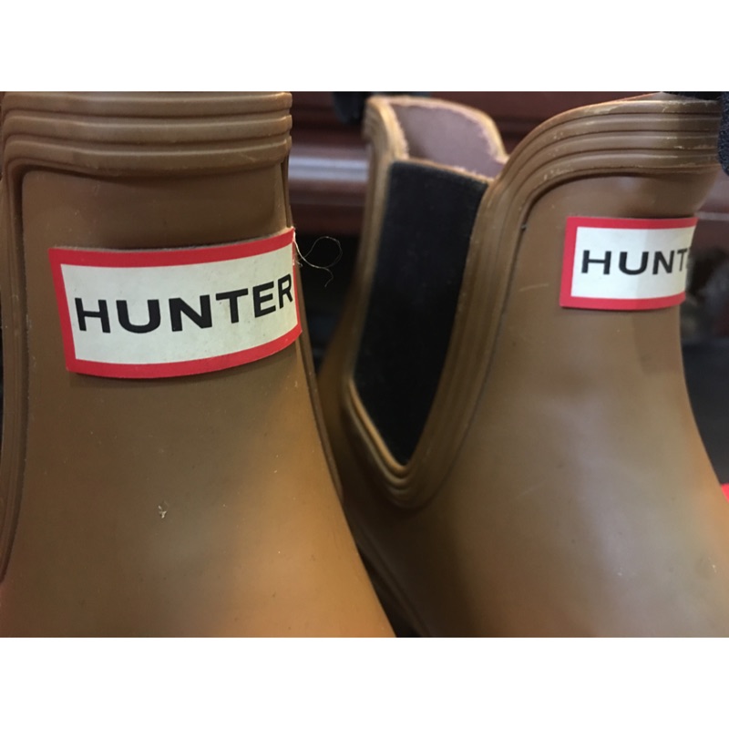 hunter chelsea boots 土黃 US10 （紙袋還在鞋盒不見了）！穿沒幾次如圖！