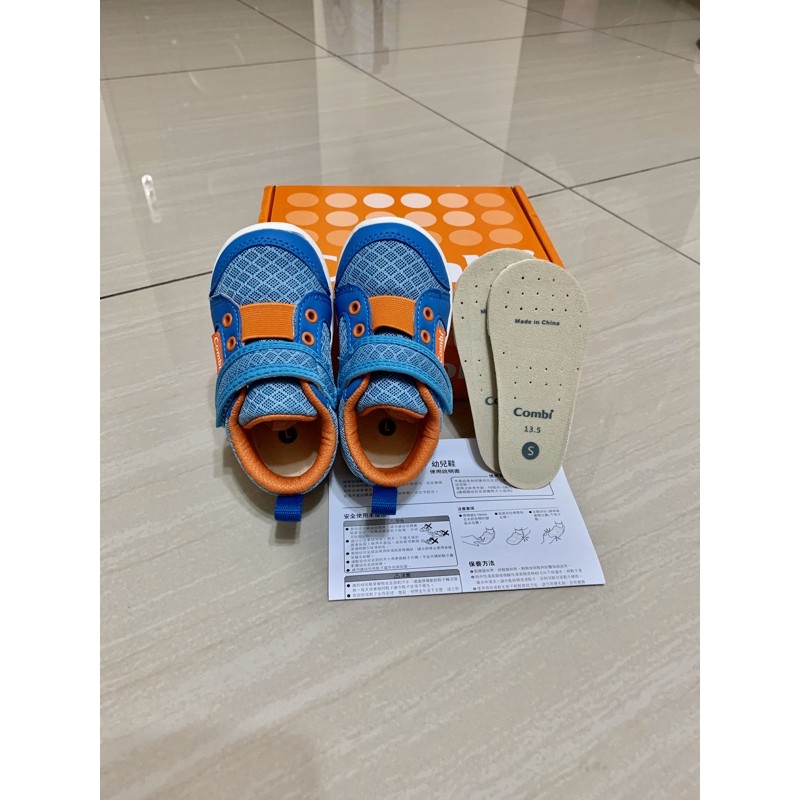 （預定中）全新Combi機能性幼兒鞋-13.5公分-薰草藍