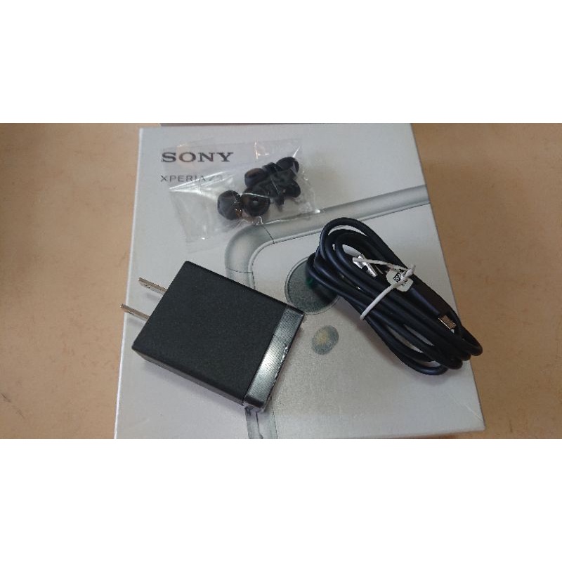 索尼Sony  Xperia  Z3 原廠充電頭及傳輸線組  原盒裝  傳輸線 充電線