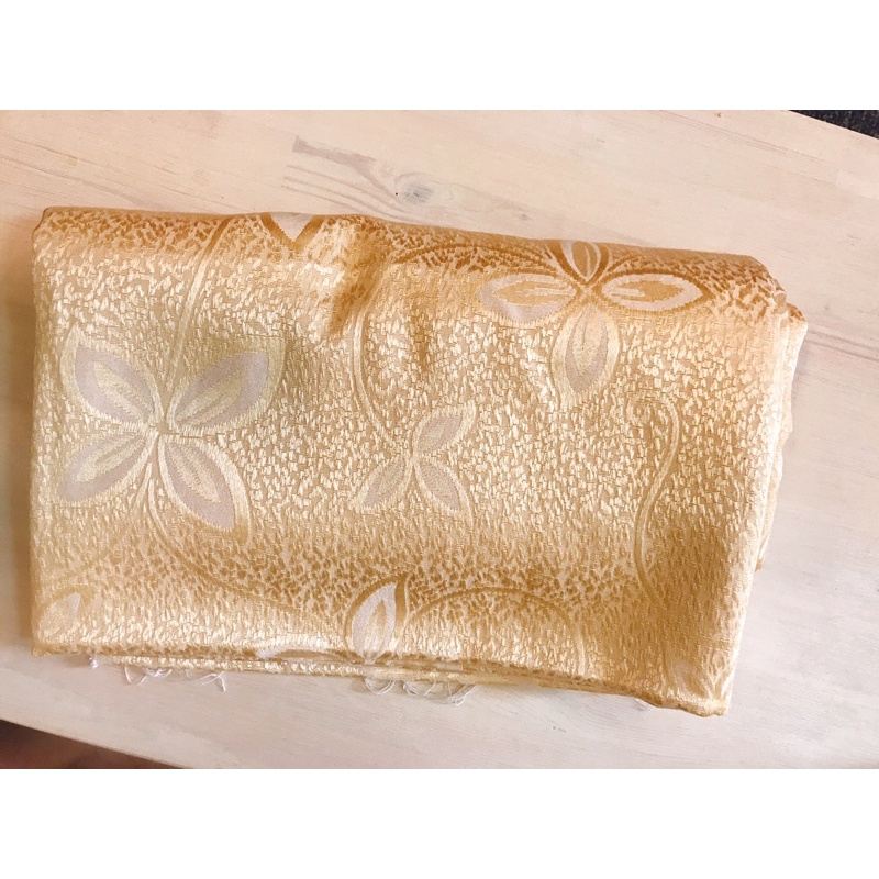 零碼布 窗簾布 桌布 出清 鵝黃金色 美美光澤感 手作布材料 縫紉材料 只有一張