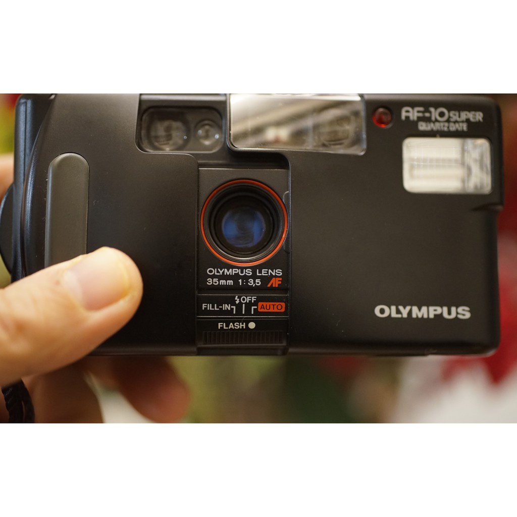 Olympus AF-10 Super 35mm F3.5 定焦街拍版 自動對焦內建閃光燈 日期功能1212