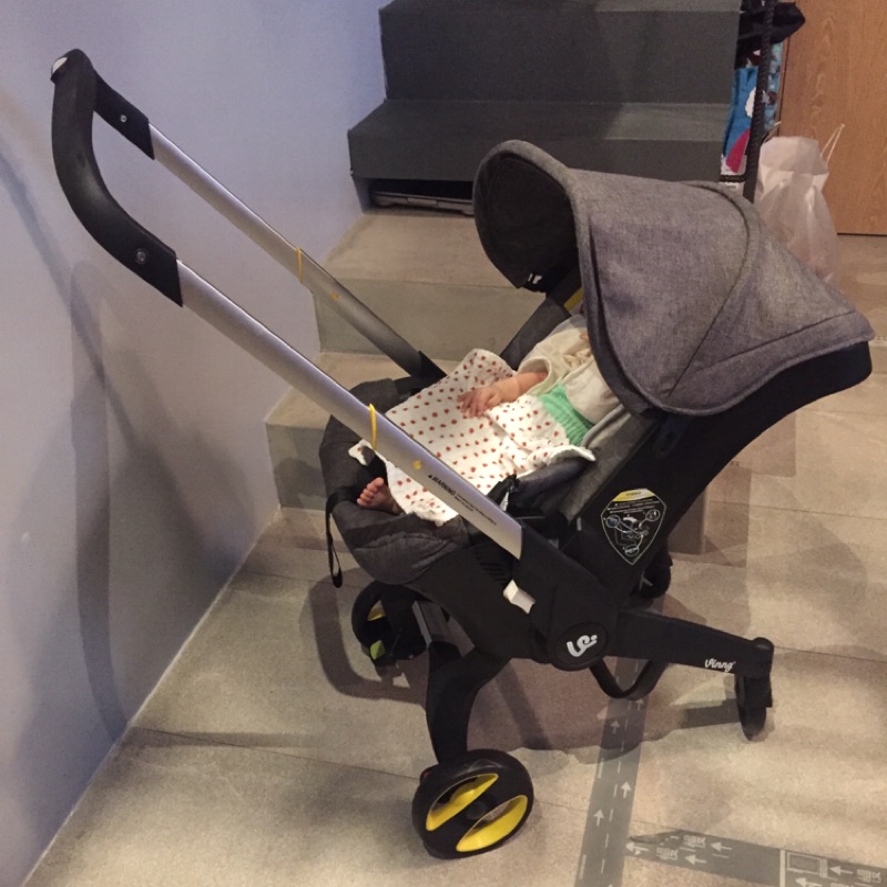 Vinng/Doona car seat stroller 嬰兒安全座椅/新生兒提藍/推車三合一