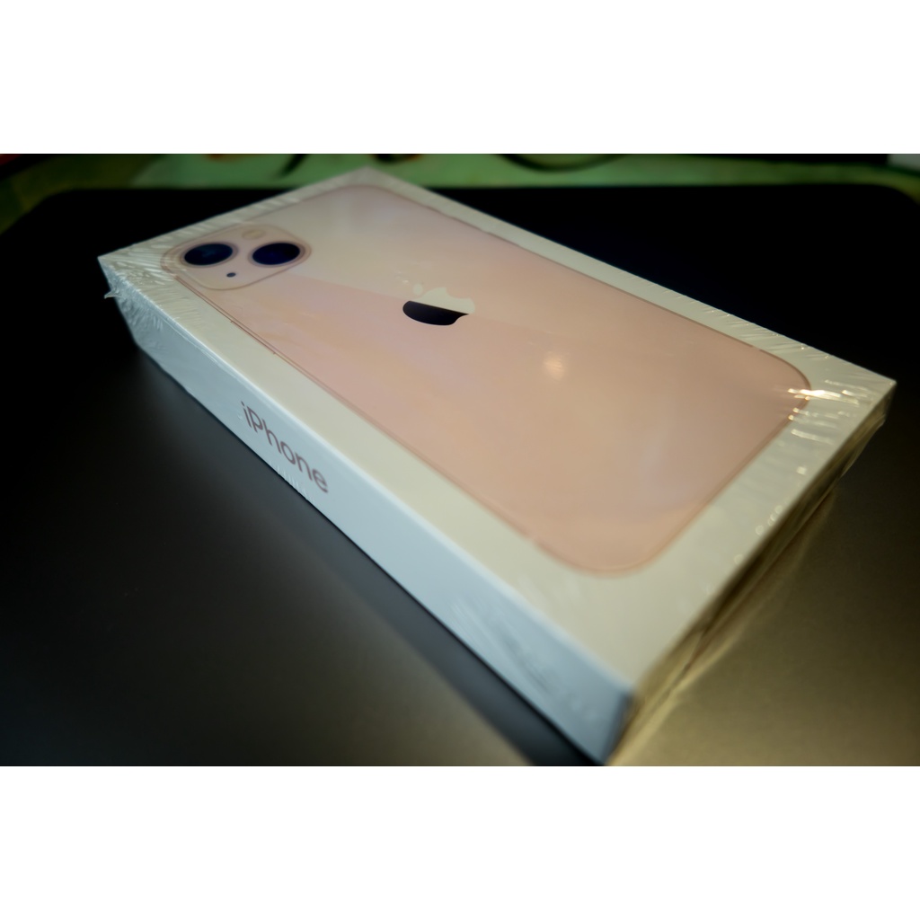 [全新現貨]Apple iPhone 13 128G 粉紅色 白色