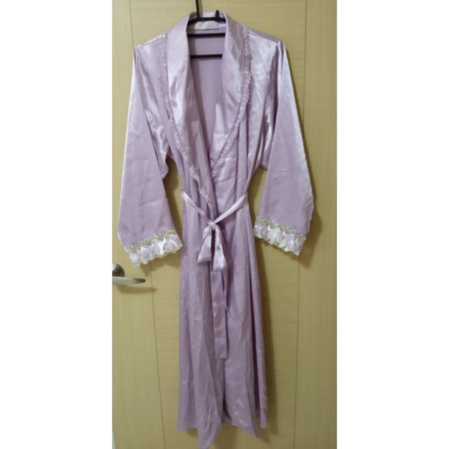 專櫃華歌爾wacoal紫色刺繡蕾絲緞面睡袍