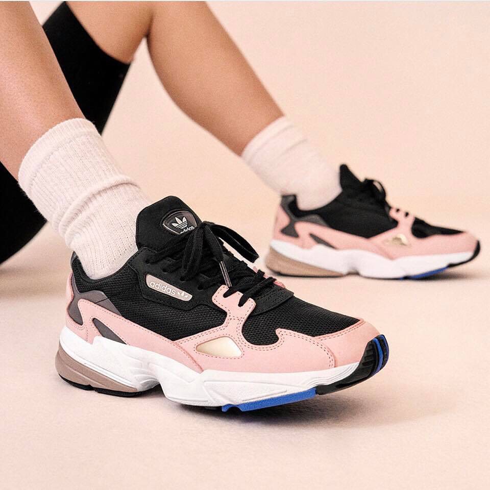 adidas falcon b28126