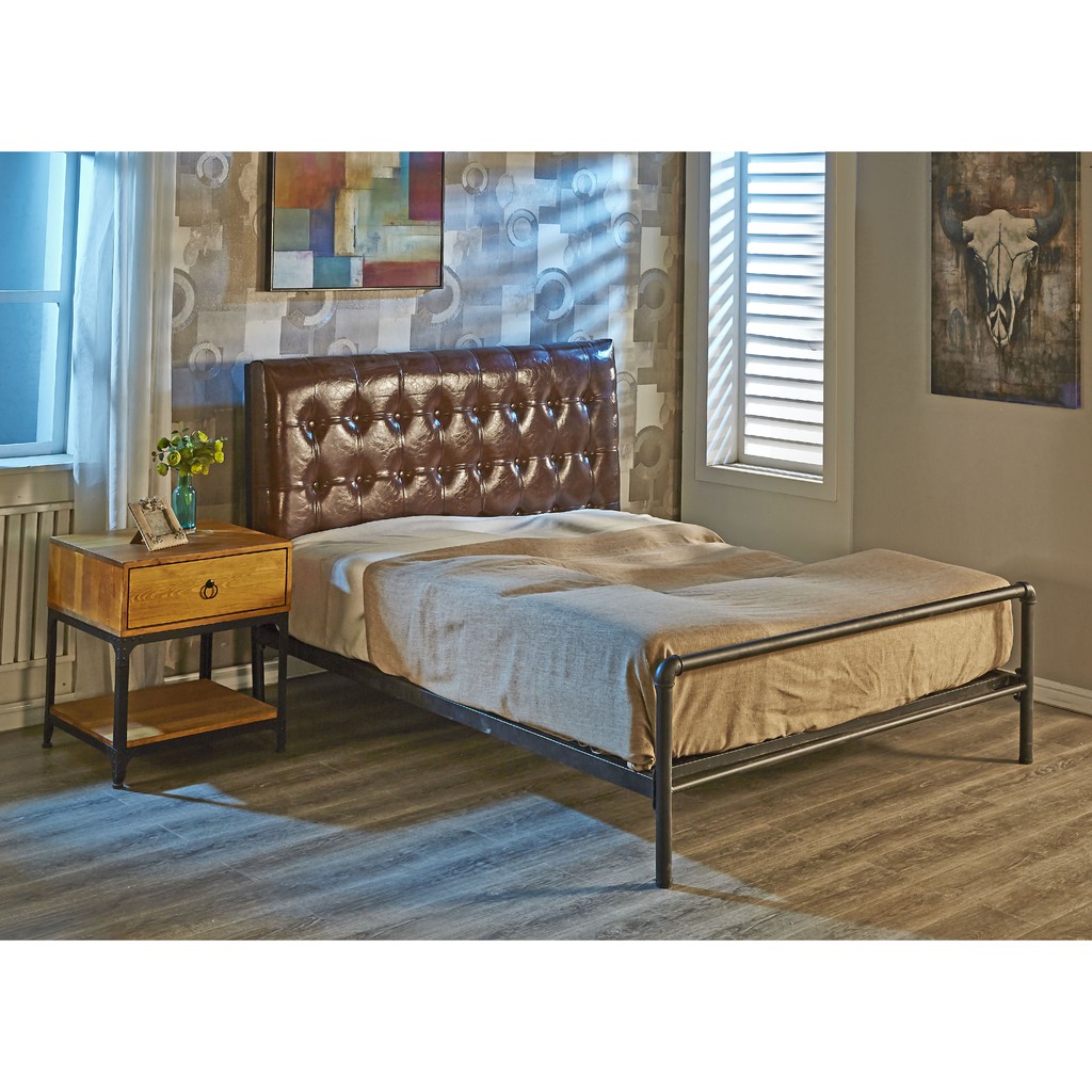 【南洋風休閒傢俱】臥室系列-威斯頓5尺工業水管雙人皮床美式風格造型床 (JF019-1)