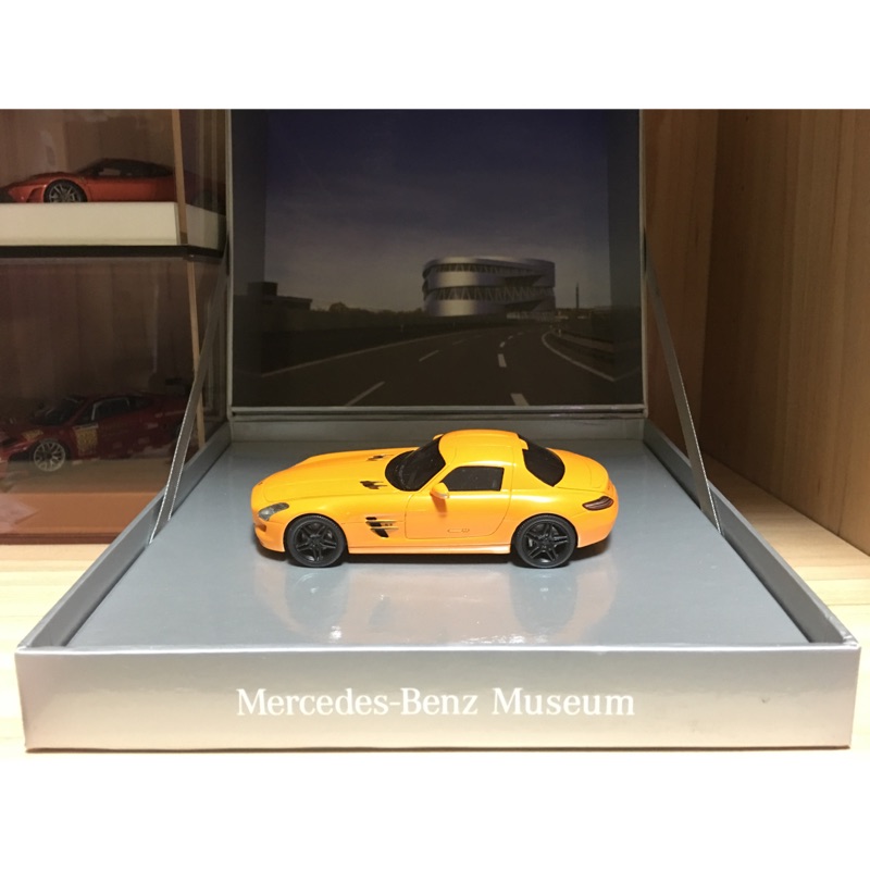 1/43 Spark Mercedes Benz博物館版本 SLS AMG