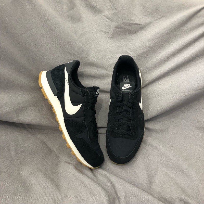 nike internationalist women white