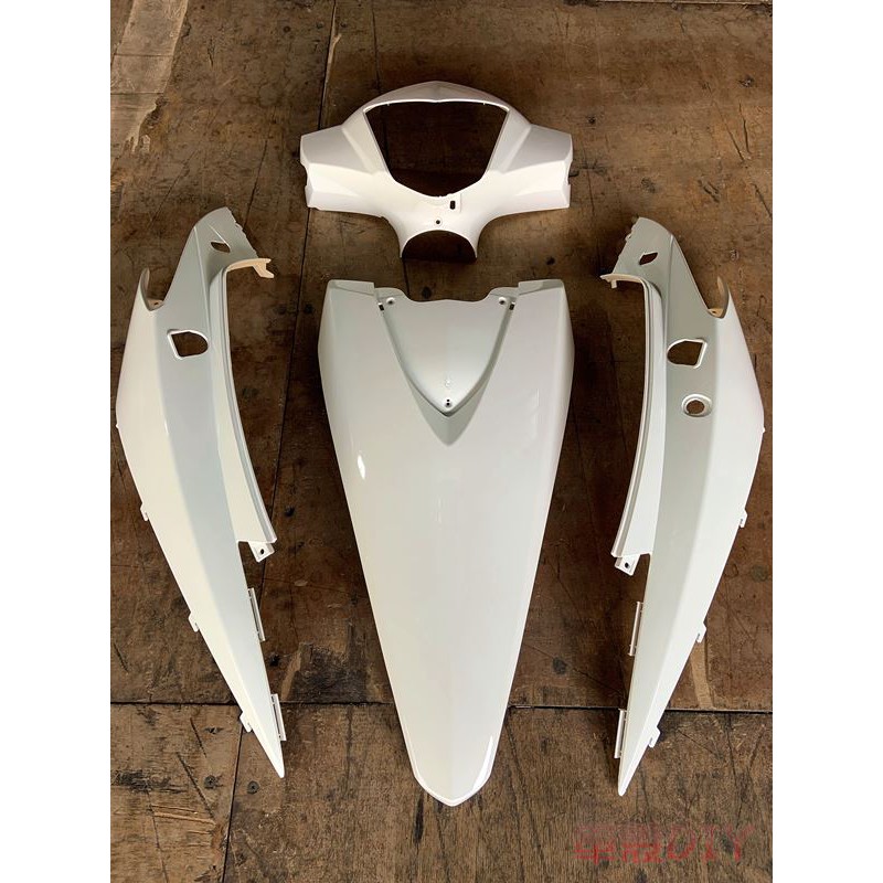 附發票-車殼玩家=適用三陽 GT125機車車殼 烤漆部份, 白 EG部品