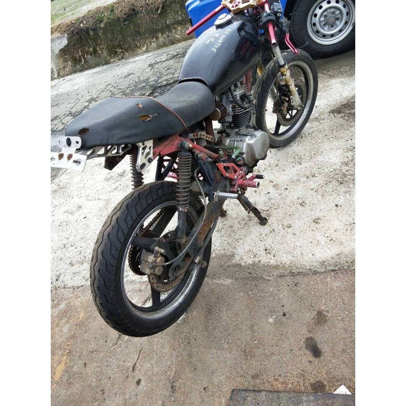 達成拍賣 野狼 野狼傳奇 改裝 避震器 改裝上下三角台 分離把手  碼錶 把手 大燈 車台 三角台 前叉 避震器 輪圈