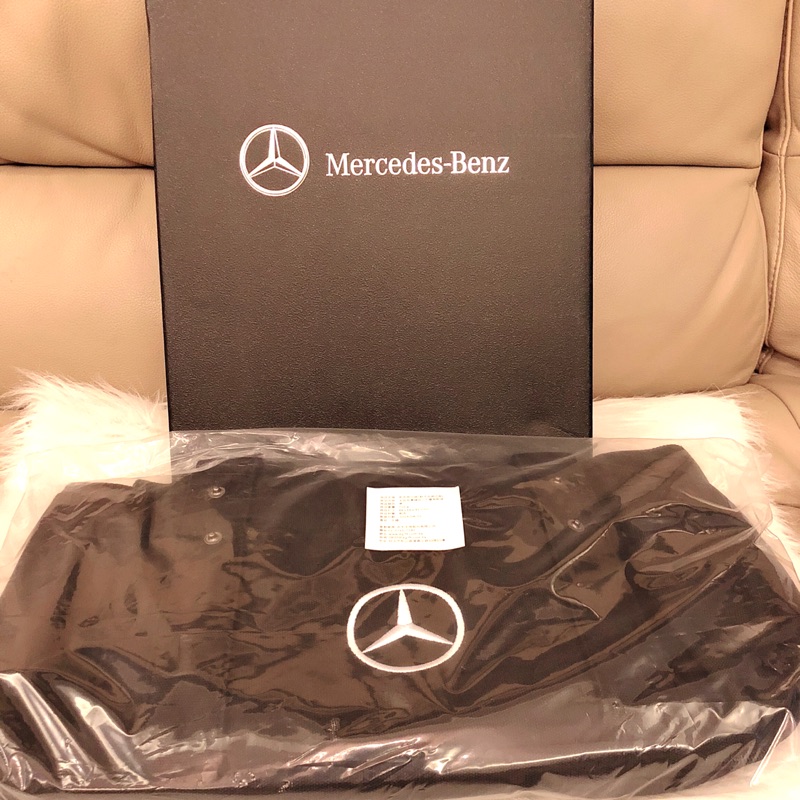 ［賓士原廠］賓士消費滿萬元贈送禮 Mercedes Benz 賓士黑色肩背包/手提包/旅行袋（現貨兩個）