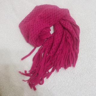 二手流蘇圍巾/編織圍巾/桃紅色圍巾