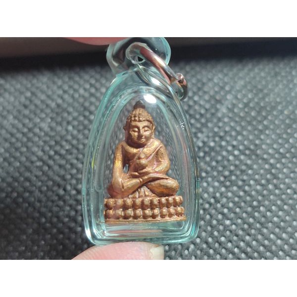 泰國佛牌~2547~龍婆薩空~當代十九高僧~藥師佛~付原廟盒~僅此一面