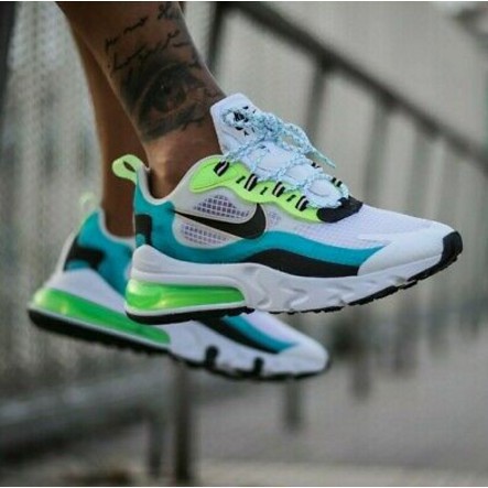 nike se trainers