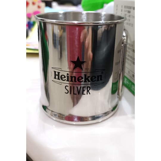 海尼根星銀不鏽鋼杯。