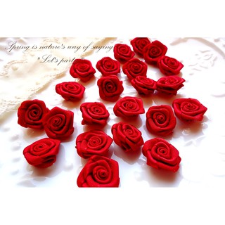 深紅色 / 緞帶玫瑰 1.5公分 手作玫瑰 緞帶 玫瑰 手作 小玫瑰 深紅玫瑰 質感緞帶 HM