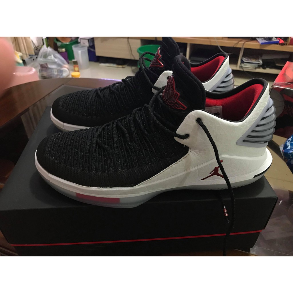 NIKE AIR JORDAN XXXII 32 LOW PF 黑白 二手 八成新 US10.5