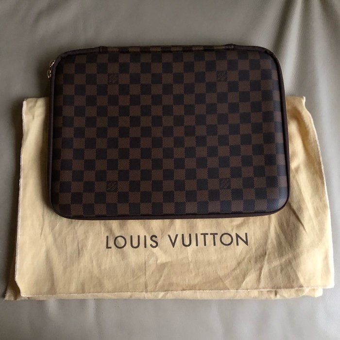 保證正品 Louis Vuitton LV 筆電包 電腦護套 ipad包 ipad 護套 筆電套