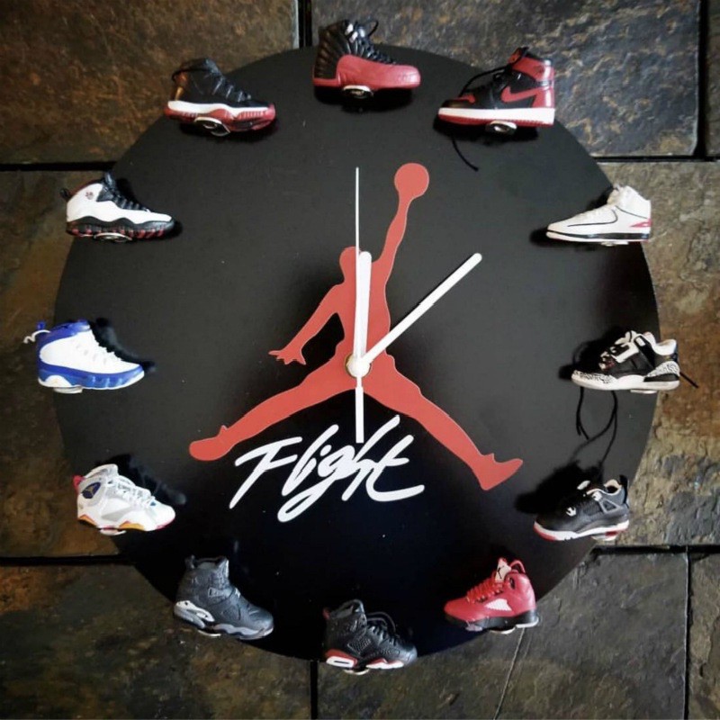 [現貨］AJ 1-12代 時鐘籃球用品3D立體鞋模型飛人AJ掛鐘Air Jordan掛鐘表 AJ禮品鐘 3D立體鞋模型