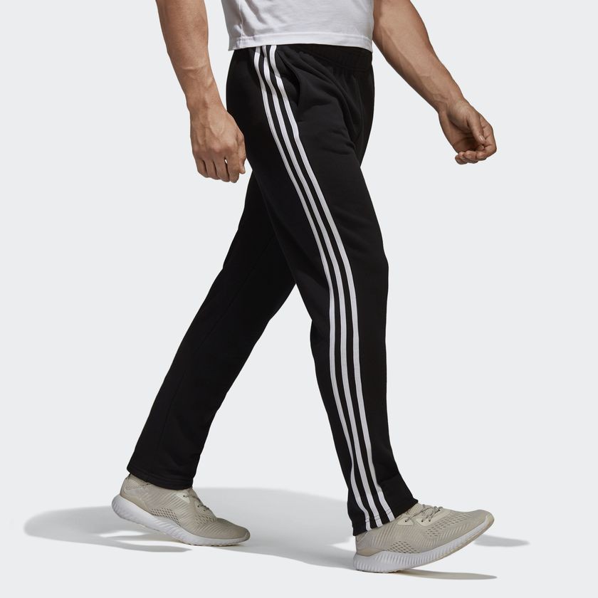 Спортивное трико мужское. Tiro 19 adidas брюки. Adidas 7446. Спортивные брюки adidas TJ Swea. Adidas 3 Stripes Pants look.