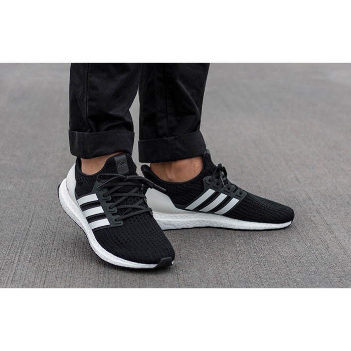 adidas ultra boost aq0062