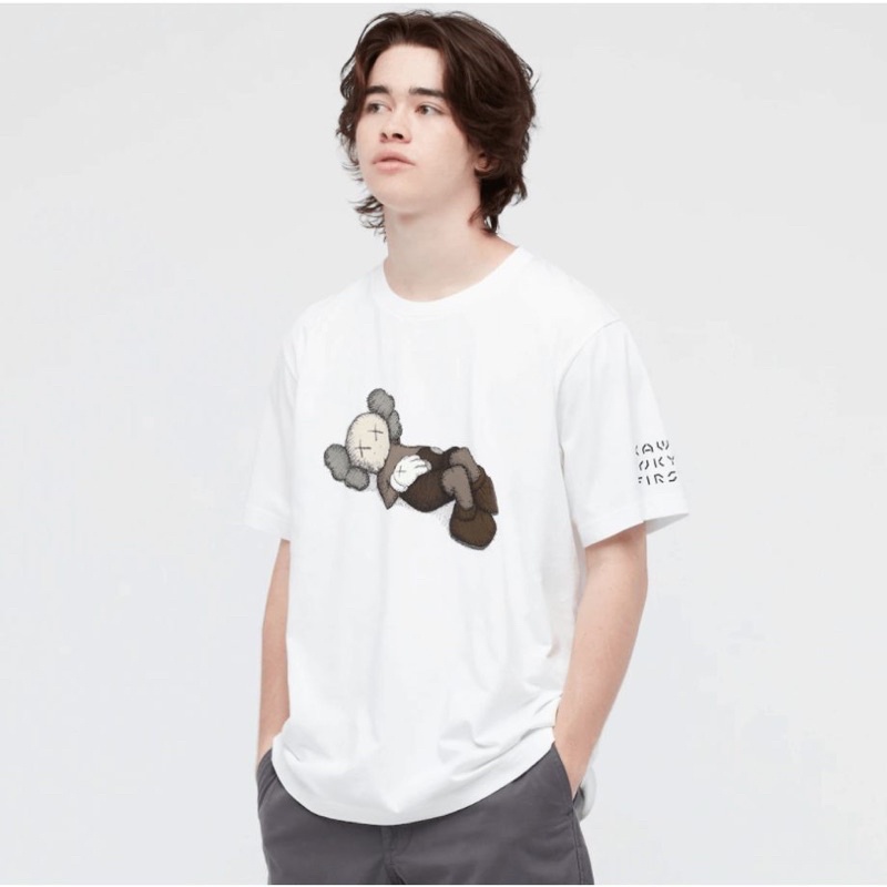 「現貨」KAWS x UNIQLO TEE 聯名短袖