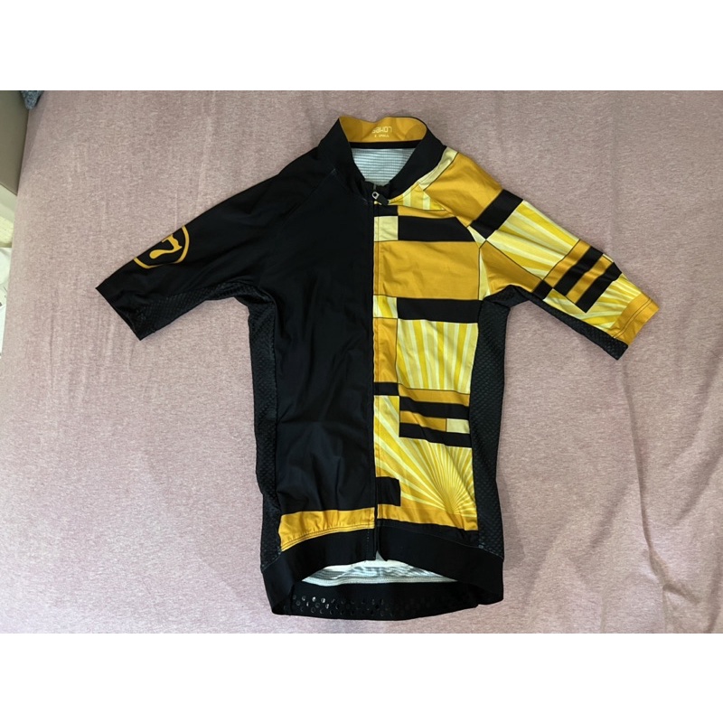 Sako7男版車衣 s號 購入於Cycling Fabro天母店面