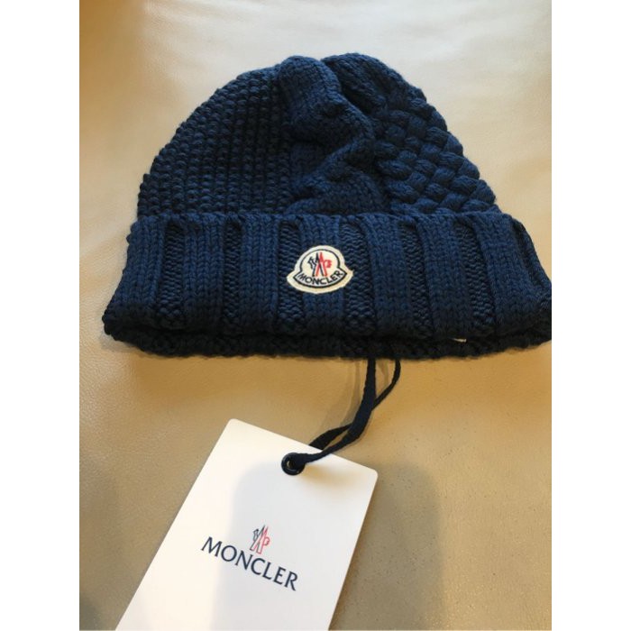 保證全新正品 Moncler  藍色 立體織紋  毛帽 義大利製 男女皆合適