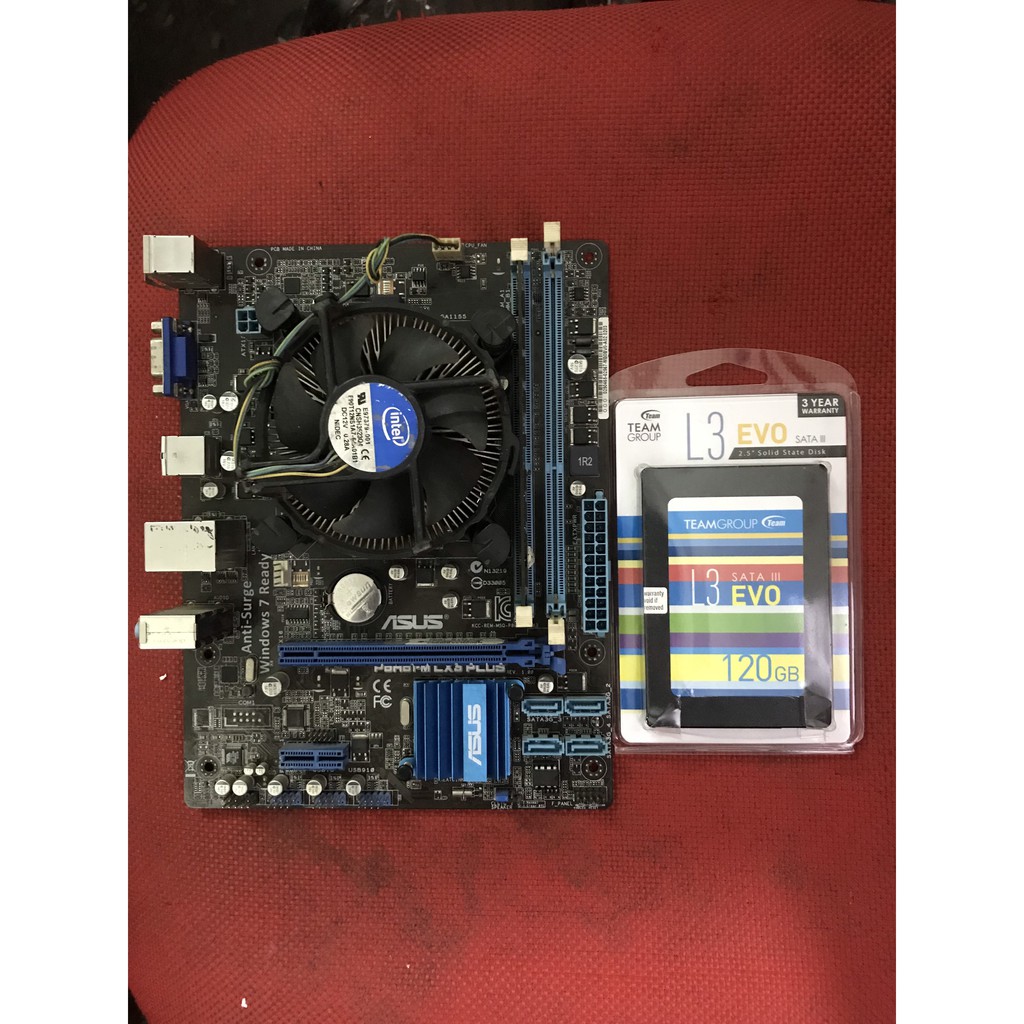 組合主 H61 芯片 I3 2100 風扇 ram4gb SSD 120gb