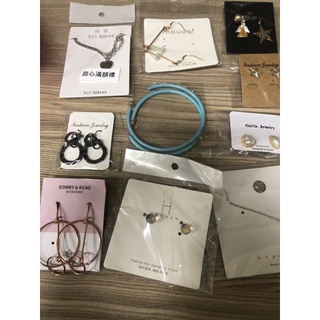 各類飾品/項鍊/耳環/戒指/手鍊